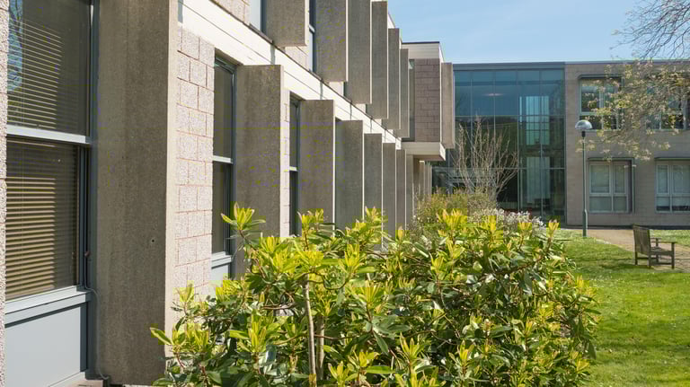 Meningitis Outbreak Hits UK Universities: 13 Cases Reported, Officials Urge Vigilance