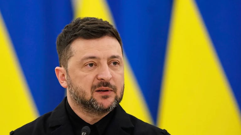 Zelensky Criticizes Election Proposal Amid War, Warns of National Division