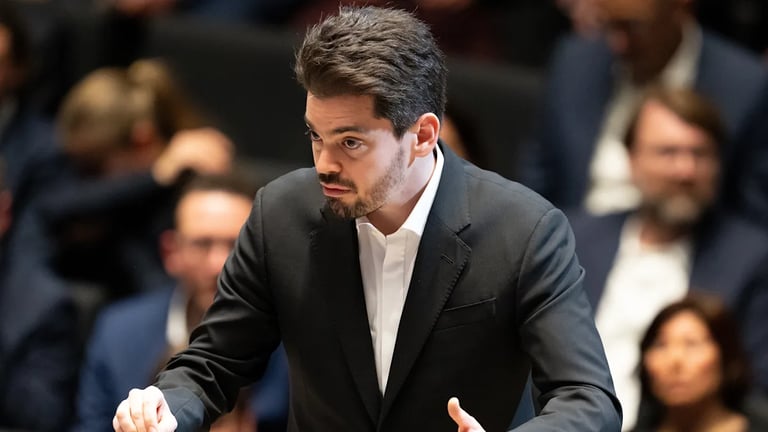 Four Arrested as Protests Disrupt Israel Philharmonic Concert in Paris