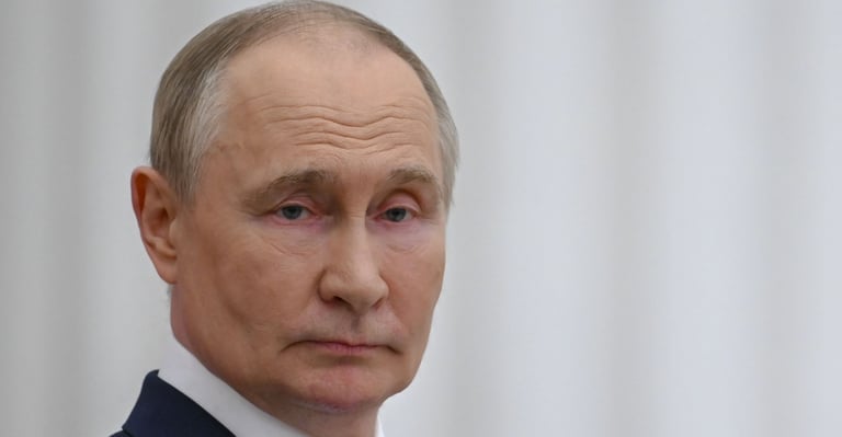Putin Open to Ukraine's EU Bid, Warns Against NATO Expansion; Global Leaders Engage in Diplomatic Talks