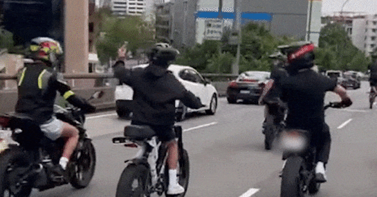 Teens on E-Bikes Illegally Cross Sydney Harbour Bridge in Dangerous Social Media Stunt