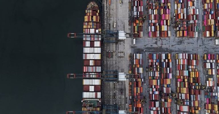 Global Survey Reveals Shift Towards Multilateralism as Trust in US, China Leadership Declines