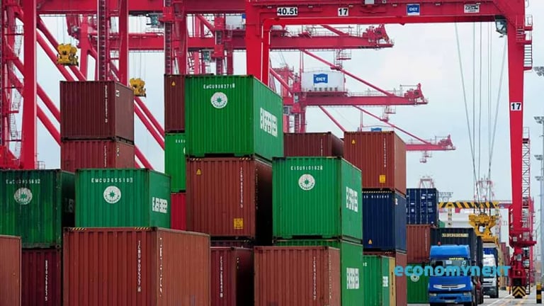 Global Economy Faces Slowdown: Fitch Downgrades 2025 Outlook Amid Rising Tariffs and Geopolitical Tensions