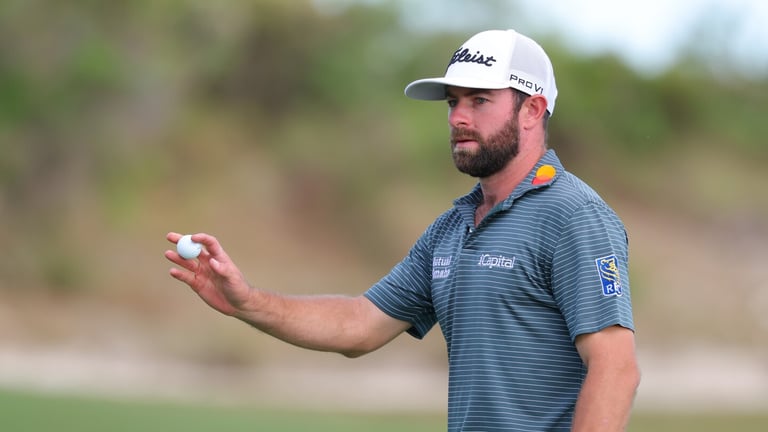 Cameron Young Leads Hero World Challenge with Bogey-Free 64; Scheffler Debuts New Putting Grip