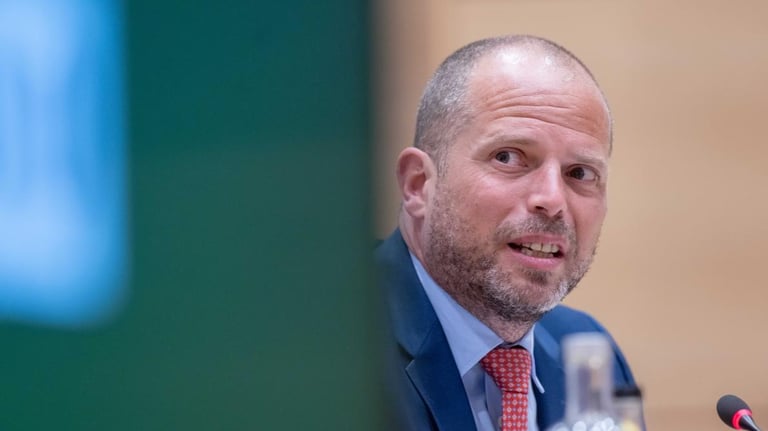 Belgium Prepares Humanitarian Aid for Gaza, Eyes Review of EU-Israel Agreement