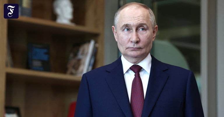 Putin Overhauls Defense Ministry Amid Ukraine Conflict, Appoints Relative as Key Official