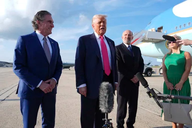 Trump's Cryptocurrency Ventures Spark Conflict of Interest Concerns Amid Ethical Questions
