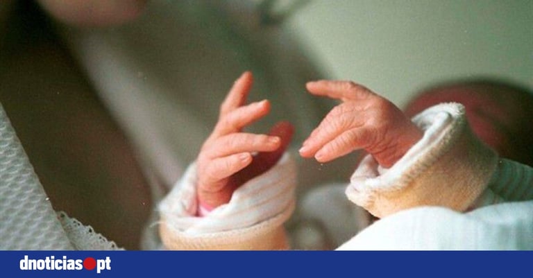 Denmark Apologizes for Greenlandic Contraceptive Scandal; Victims Seek Justice and Reparations