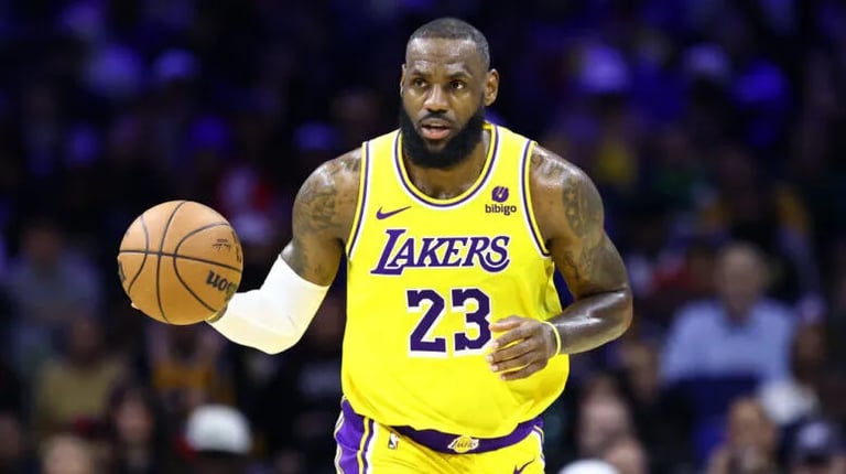 LeBron James Secures Future with Lakers: No-Trade Clause and Strategic Contract Maneuvers