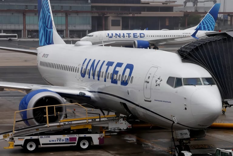 United Airlines Expands at Newark, Adds 2,500 Jobs Amid Record On-Time Performance