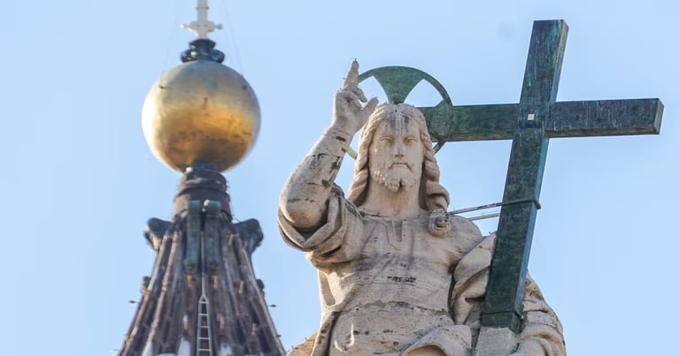 Debate Erupts Over 'Christ is King' Phrase Amid Rising Antisemitism Concerns in Conservative Circles