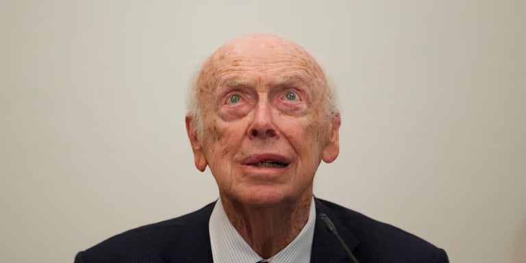 James Watson, DNA Pioneer, Dies at 97; Legacy Marred by Controversy and Scientific Achievement