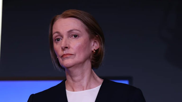 Telstra CEO Apologizes for Outage, Pledges Reforms Amid Senate Inquiry