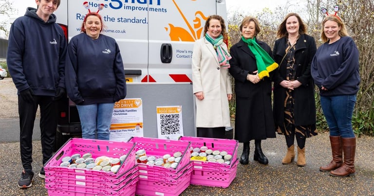 Anglian Home and Norwich City FC Donate 1,500 Meals to Fight Holiday Hunger