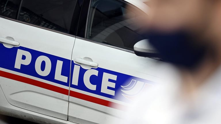 Stolen Car with Weapons Found Near Sarcelles Synagogue Sparks Terrorism Probe and Heightened Security