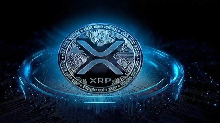SEC Reviews Crypto ETF Applications, Market Awaits Decision on XRP, Solana, and Litecoin
