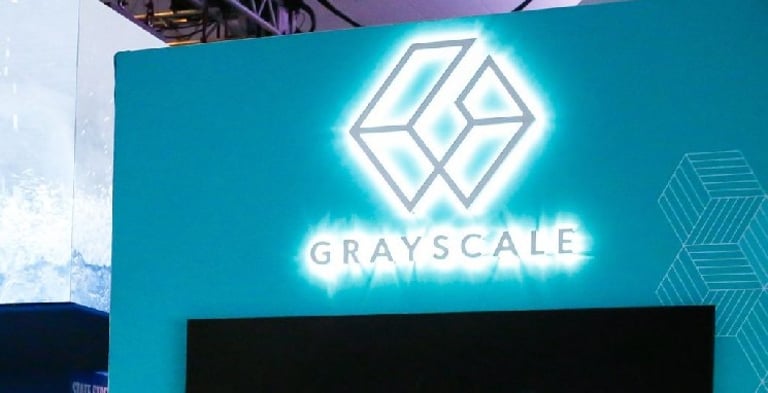 Grayscale Rebalances Funds, Elevates Binance Coin in Smart Contract Portfolio
