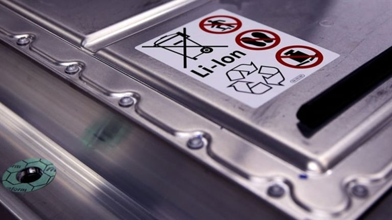 Japan-EU Team Up to Boost Battery Supply, Counter China's Market Dominance