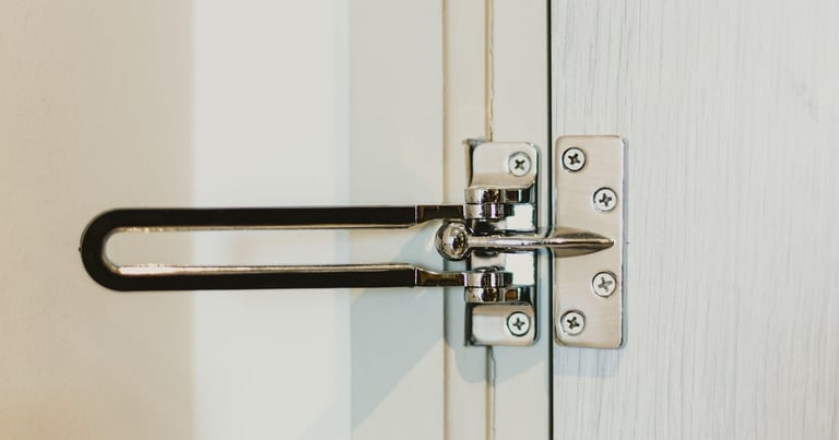 Unsaflok Breach: New Hack Opens Thousands of Hotel Rooms Worldwide