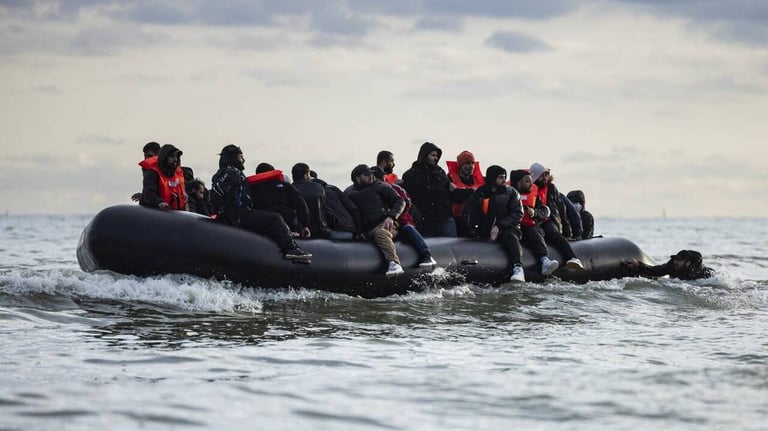 UK Launches 'One In, One Out' Migration Deal with France to Curb Channel Crossings