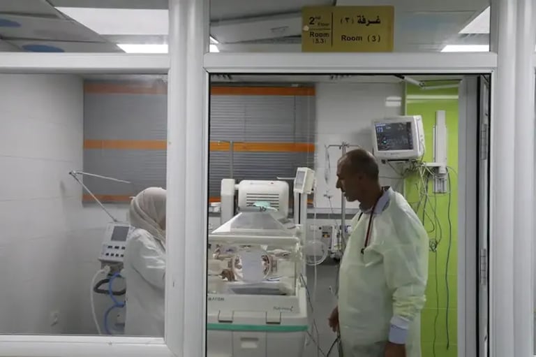 Gaza's Child Health Crisis: Thousands Treated for Infections Amidst War and Resource Shortages