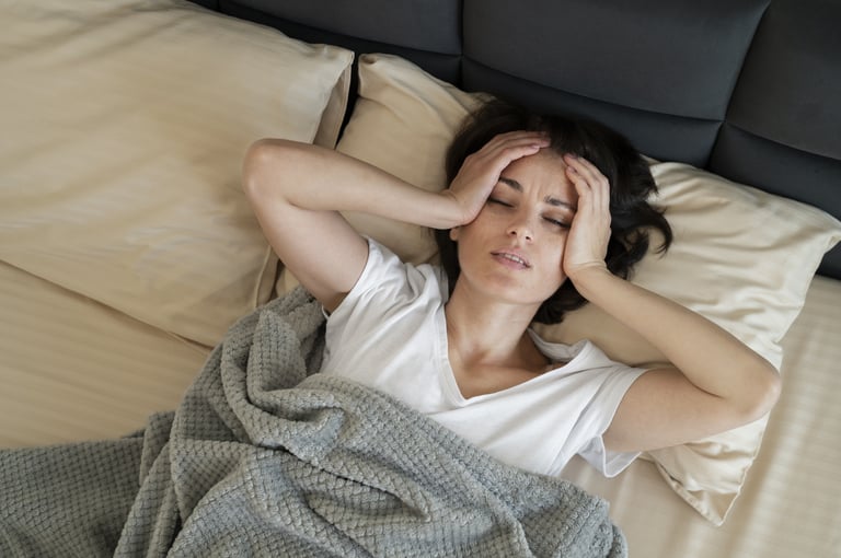 New Non-Hormonal Drug Elinzanetant Shows Promise in Reducing Menopausal Hot Flashes