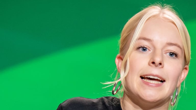 Green Youth Co-Chair Jette Nietzard Steps Down Amid Controversy, Criticism from Party Leaders