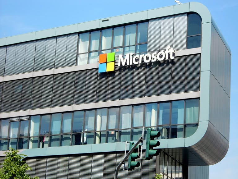 Microsoft Bans Chinese AI App DeepSeek Over Security, Propaganda Fears
