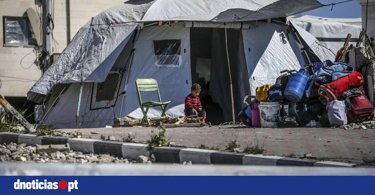 Humanitarian Crisis Deepens in Gaza as Israel Blocks Aid Amid Renewed Conflict