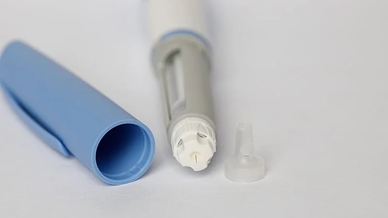 Tirzepatide Outperforms Semaglutide in Real-World Weight Loss Study for Obesity Patients