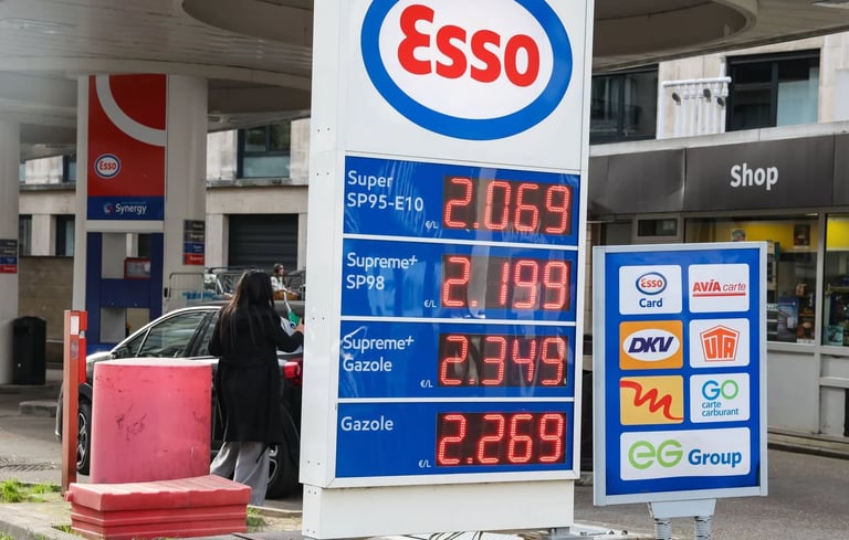 France Intensifies Fuel Price Inspections Amid Middle East Tensions, Debates Tax Cuts and Price Controls