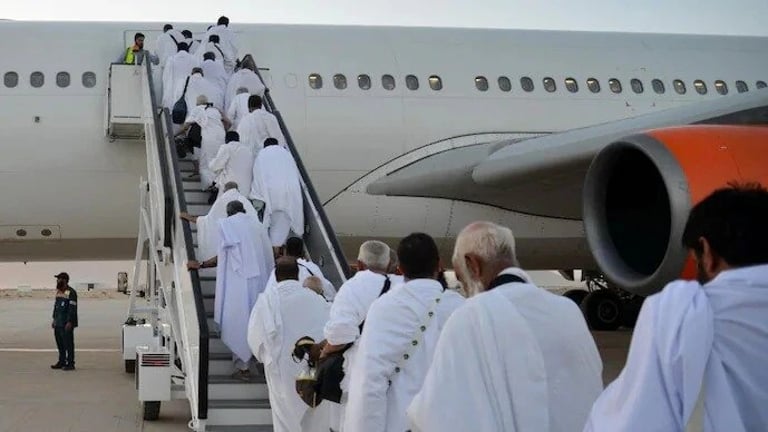 Saudi Arabia Enforces Strict Hajj Permit Rules: Fines, Deportations, and Re-entry Bans Announced