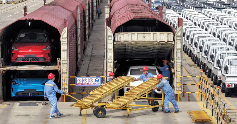 China's Manufacturing PMI Rises as AI Export Demand Fuels Economic Expansion