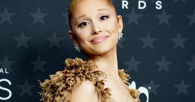 Kristen Bell Hosts SAG Awards 2025: 'Wicked' & 'Shōgun' Lead Nominations; Ceremony Live on Netflix