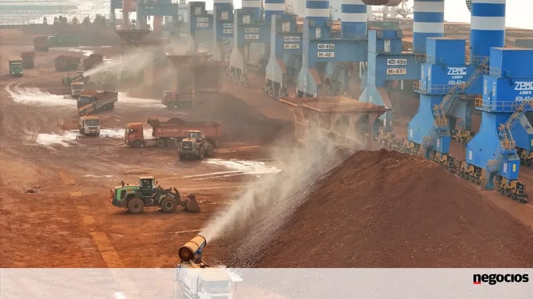 Australia Orders Chinese Investors to Divest from Critical Minerals Firm Amid Foreign Influence Crackdown
