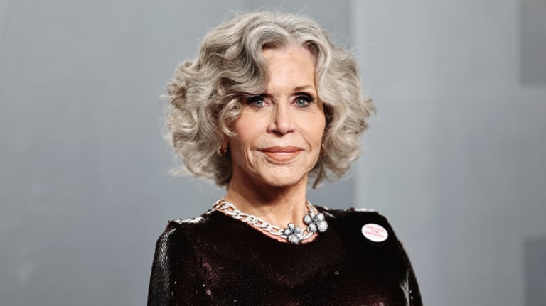 Jane Fonda to Star in Film Adaptation of Bestseller 'The Correspondent' by Virginia Evans