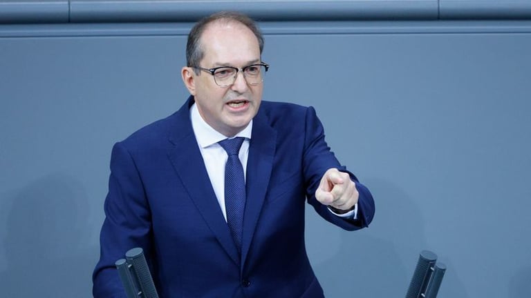 Munich Summit to Tackle EU Migration Crisis with Stricter Policies and Border Control