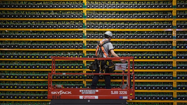 Bitcoin Hits Record Mining Difficulty and Hashrate Amidst Price Fluctuations and Bullish Market Forecasts