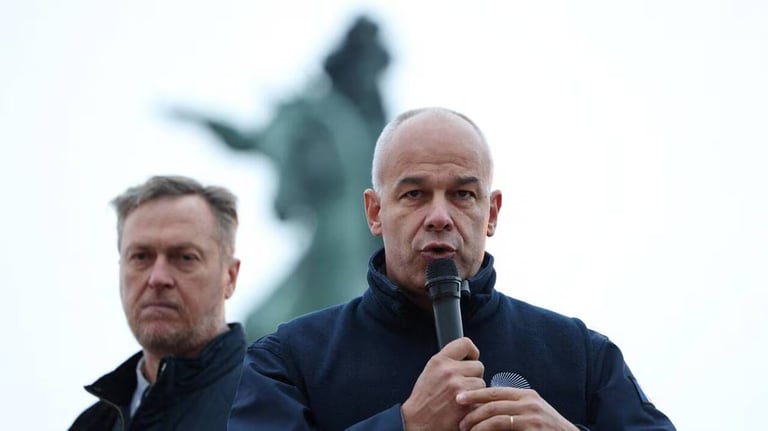 Macron's Stance on EU-Mercosur Trade Deal Sparks Controversy Among French Farmers Ahead of COP30