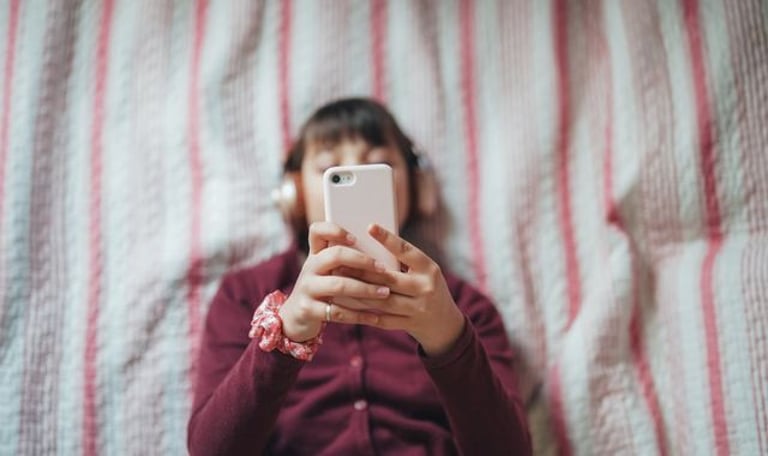 UK Government Tests Social Media Restrictions on Teens to Improve Wellbeing and School Performance