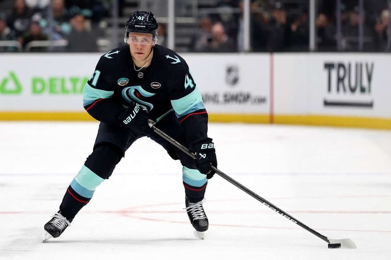 Seattle Kraken Extend Defenseman Ryker Evans with $4.1M Deal Through 2026-27