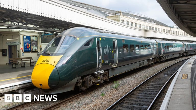 Great British Railways: Transition to State Ownership Faces No Fare Cuts, Future Savings Hinted