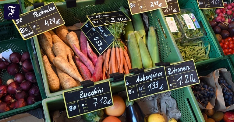 Germany's Organic Food Demand Soars, Imports Rise Amidst Domestic Production Shortfall