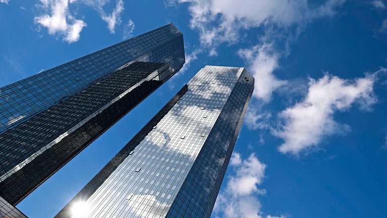Deutsche Bank HQ Raided in Massive Tax Evasion Probe Linked to Cum-Cum Transactions