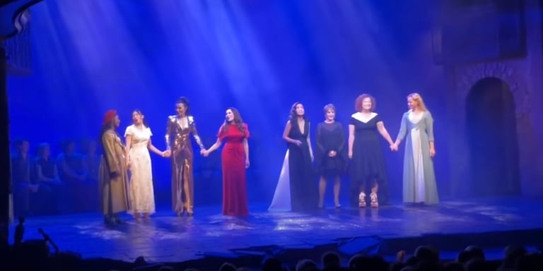 Star-Studded Les Misérables Gala Celebrates 40 Years, Supports Charity
