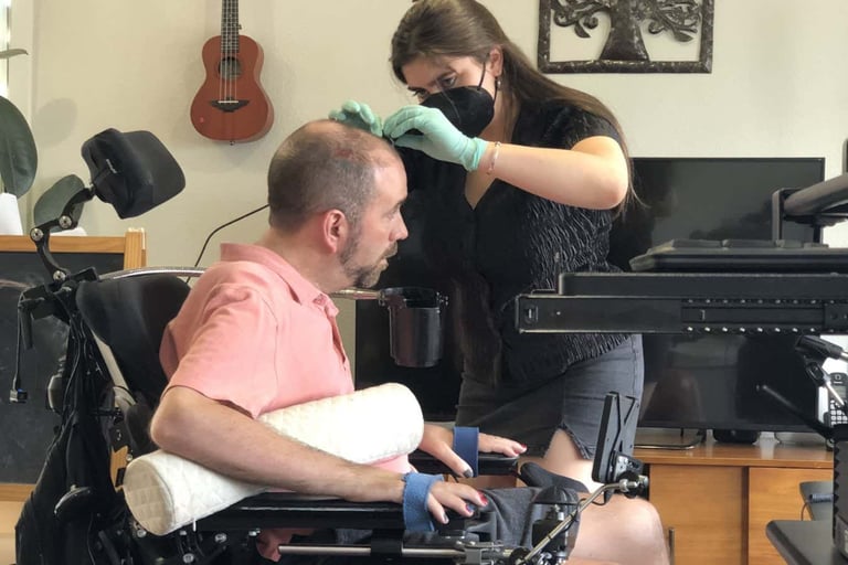 Breakthrough Brain Implant Restores Speech and Singing for ALS Patient with Instant Neural Translation