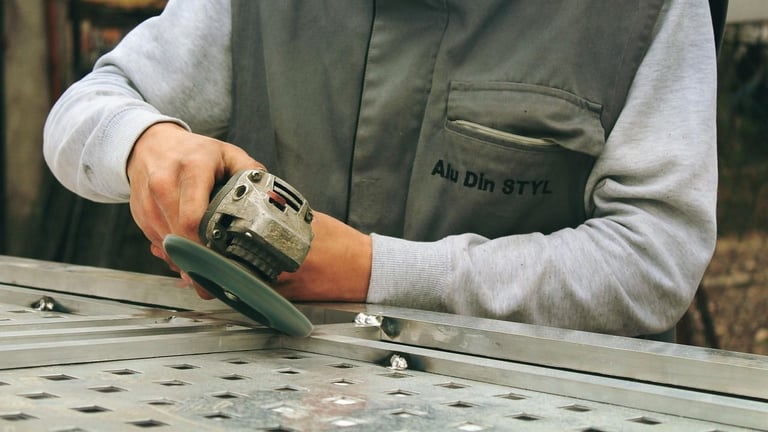 UK Launches £3 Billion Workforce Training Plan to Curb Migrant Reliance and Boost Job Skills