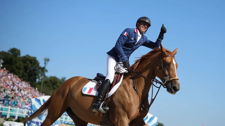 Julien Epaillard Shines in Stuttgart, Clinches CSI5*-W Victory with Lightning Jump-off