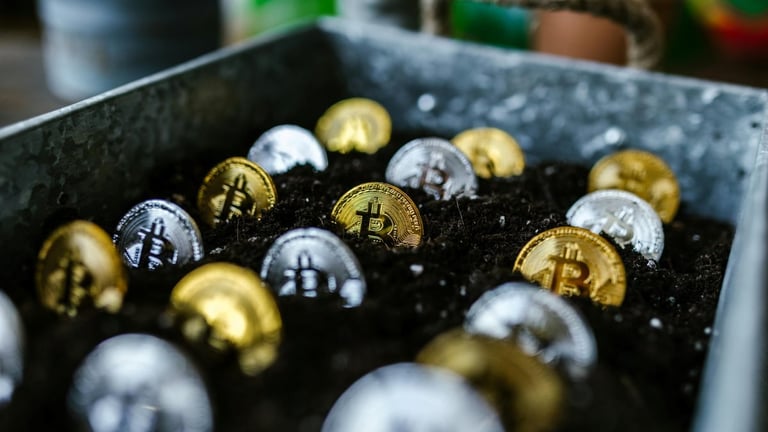 Old Bitcoin Wallets Move Millions Amid Rising Quantum Computing Security Fears