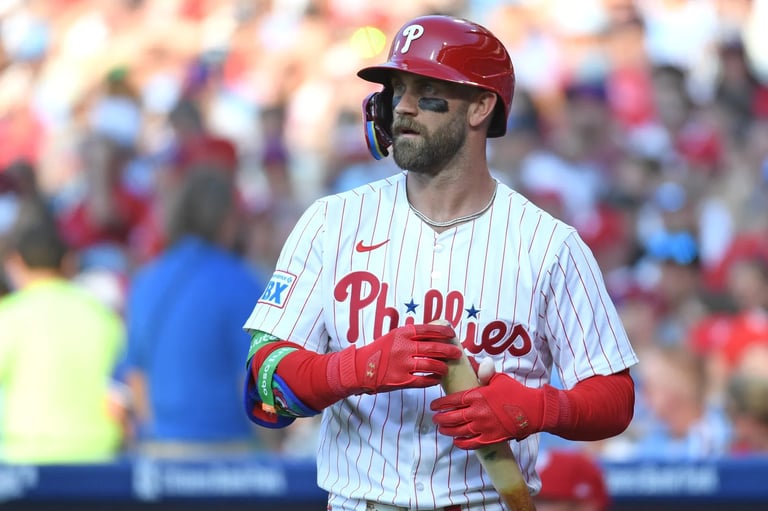 Bryce Harper Confronts MLB Commissioner Over Proposed Salary Cap Amid Tense Labor Talks